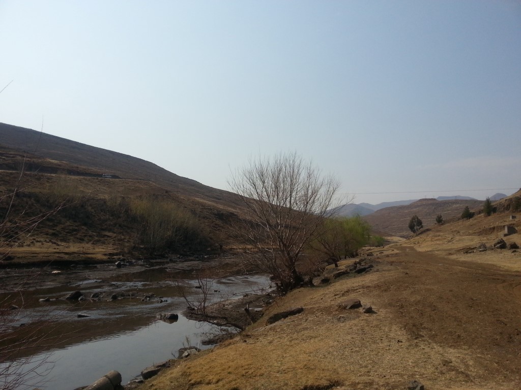 Senqu River the start of the Orange river whcih we crossed a thousand kilometres to the west when we entered Namibia